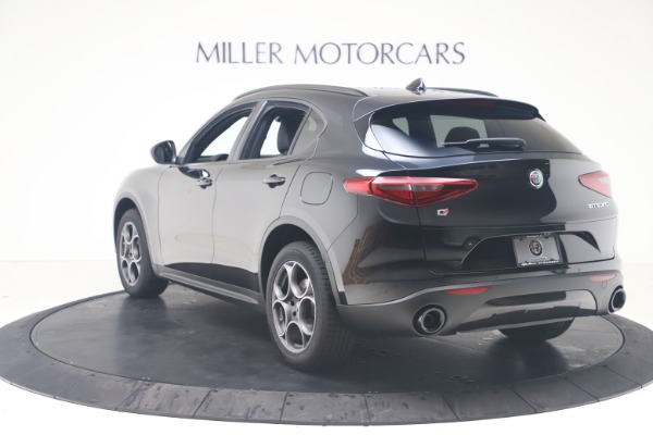 New 2022 Alfa Romeo Stelvio Sprint for sale Sold at Bugatti of Greenwich in Greenwich CT 06830 5