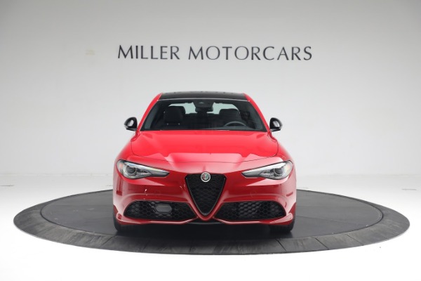 Used 2022 Alfa Romeo Giulia Veloce for sale $29,900 at Bugatti of Greenwich in Greenwich CT 06830 12