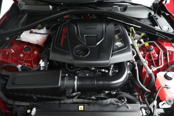 Used 2022 Alfa Romeo Giulia Veloce for sale $29,900 at Bugatti of Greenwich in Greenwich CT 06830 24