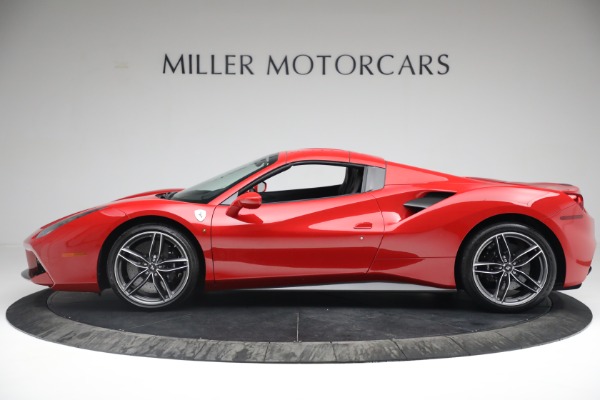 Used 2018 Ferrari 488 Spider for sale $382,900 at Bugatti of Greenwich in Greenwich CT 06830 15