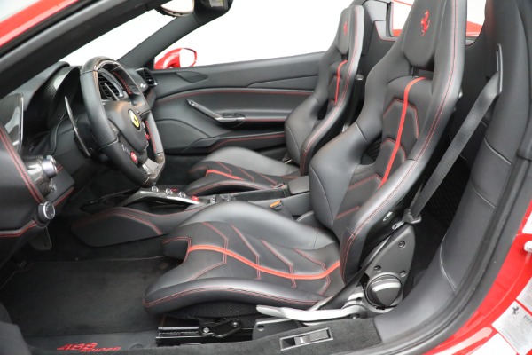 Used 2018 Ferrari 488 Spider for sale $382,900 at Bugatti of Greenwich in Greenwich CT 06830 28