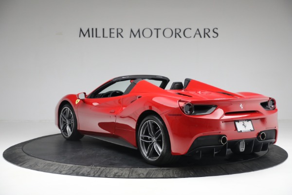 Used 2018 Ferrari 488 Spider for sale $382,900 at Bugatti of Greenwich in Greenwich CT 06830 5