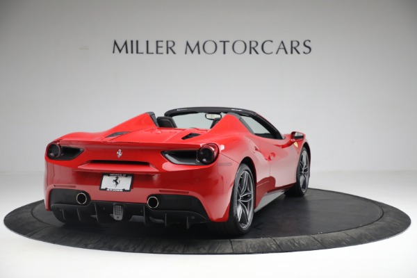 Used 2018 Ferrari 488 Spider for sale $382,900 at Bugatti of Greenwich in Greenwich CT 06830 7