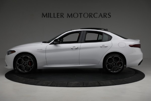 New 2022 Alfa Romeo Giulia Veloce for sale Sold at Bugatti of Greenwich in Greenwich CT 06830 3