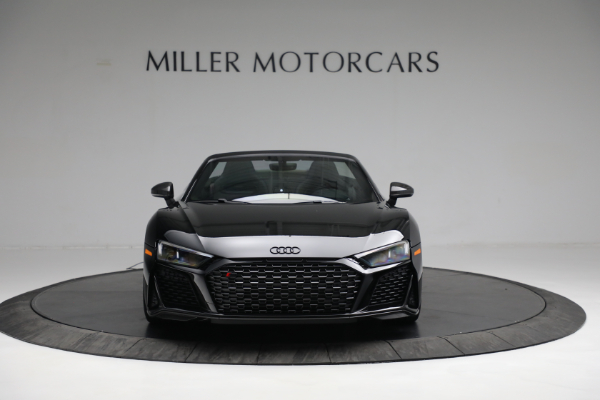 Used 2022 Audi R8 5.2 quattro V10 perform. Spyder for sale Call for price at Bugatti of Greenwich in Greenwich CT 06830 12