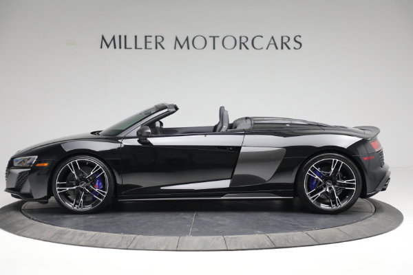 Used 2022 Audi R8 5.2 quattro V10 perform. Spyder for sale Sold at Bugatti of Greenwich in Greenwich CT 06830 3