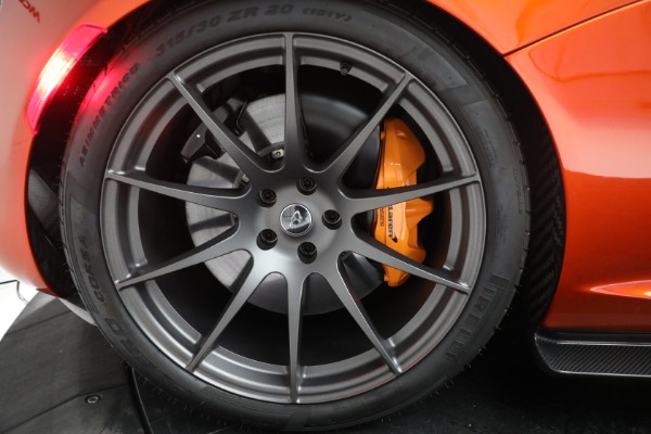 Used 2015 McLaren P1 for sale $2,000,000 at Bugatti of Greenwich in Greenwich CT 06830 18