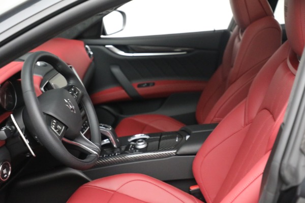 New 2022 Maserati Ghibli Modena Q4 for sale $109,155 at Bugatti of Greenwich in Greenwich CT 06830 25