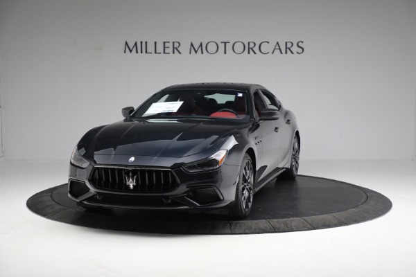 New 2022 Maserati Ghibli Modena Q4 for sale Sold at Bugatti of Greenwich in Greenwich CT 06830 3