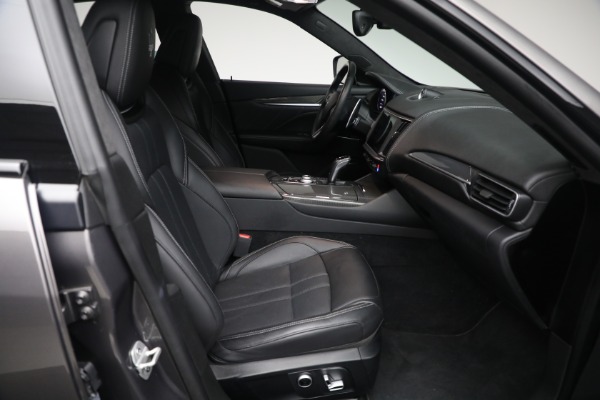 Used 2022 Maserati Levante Modena for sale $53,900 at Bugatti of Greenwich in Greenwich CT 06830 15