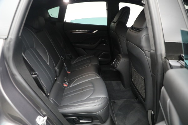 Used 2022 Maserati Levante Modena for sale $53,900 at Bugatti of Greenwich in Greenwich CT 06830 17