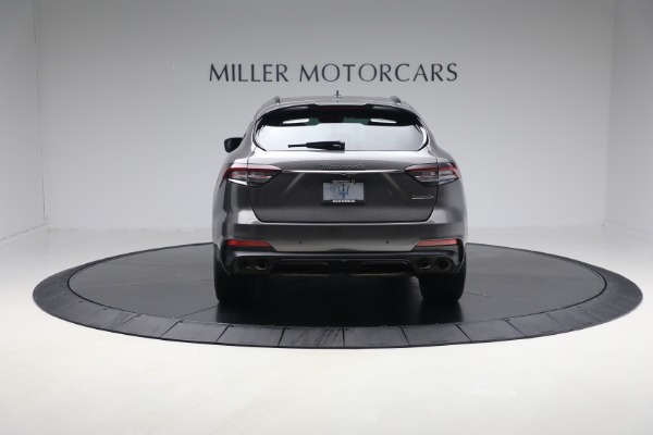 Used 2022 Maserati Levante Modena for sale $53,900 at Bugatti of Greenwich in Greenwich CT 06830 6
