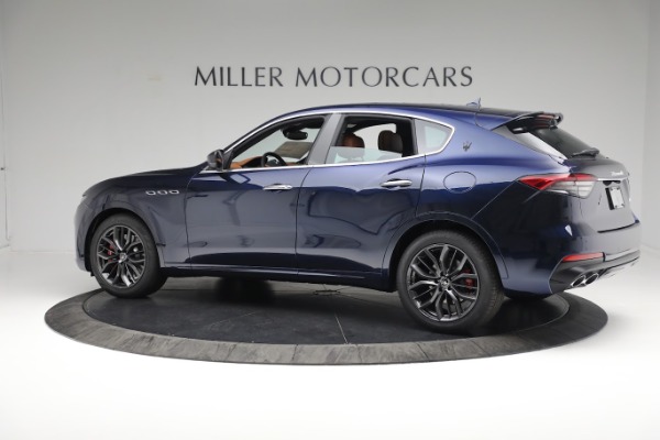 New 2022 Maserati Levante Modena for sale Sold at Bugatti of Greenwich in Greenwich CT 06830 4