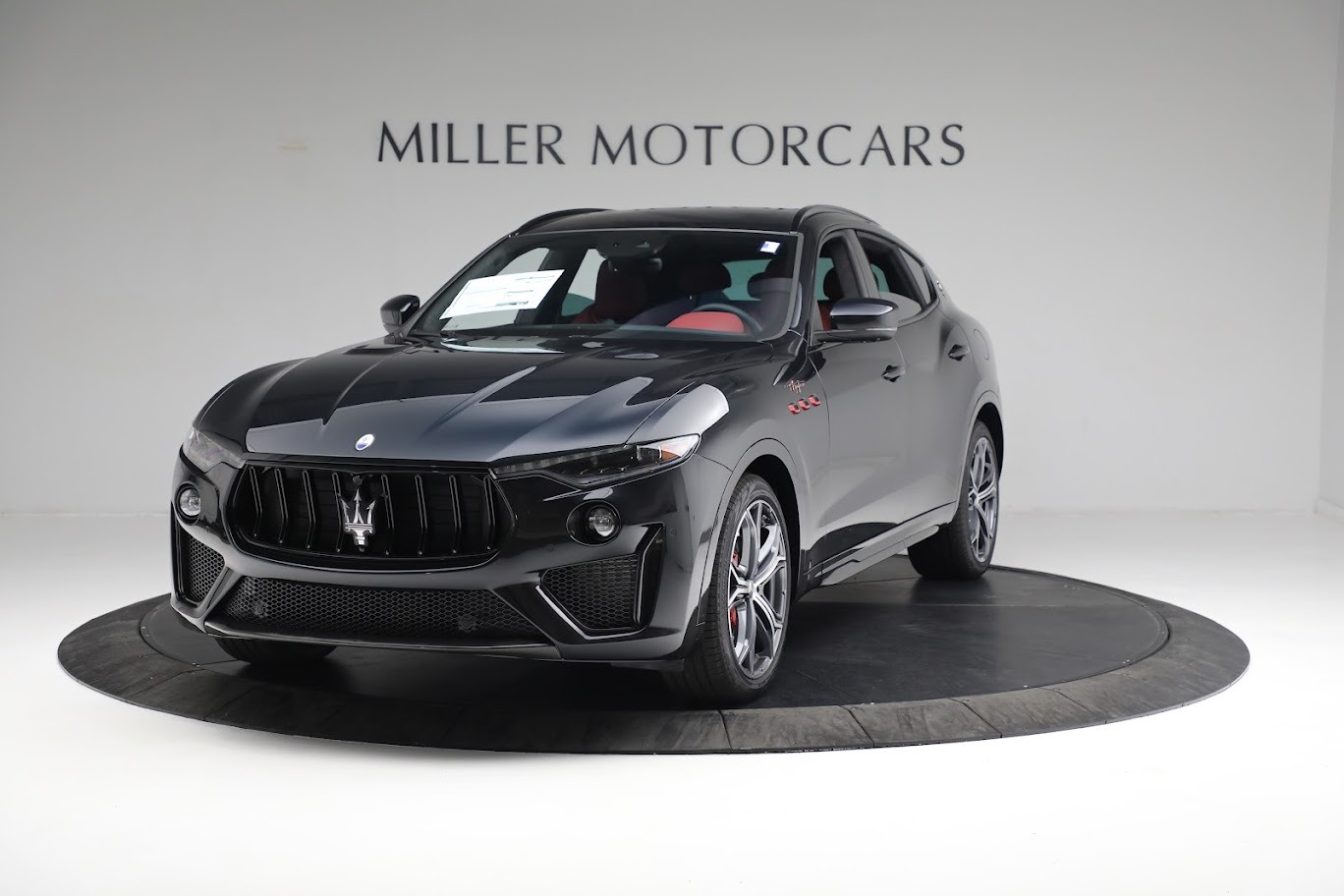 New 2022 Maserati Levante Trofeo for sale Sold at Bugatti of Greenwich in Greenwich CT 06830 1