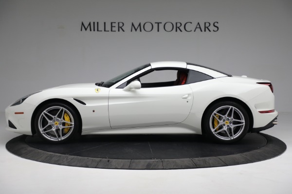 Used 2015 Ferrari California T for sale Sold at Bugatti of Greenwich in Greenwich CT 06830 14