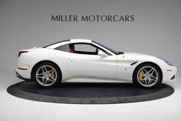 Used 2015 Ferrari California T for sale $169,900 at Bugatti of Greenwich in Greenwich CT 06830 17