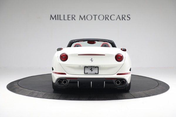 Used 2015 Ferrari California T for sale $169,900 at Bugatti of Greenwich in Greenwich CT 06830 6
