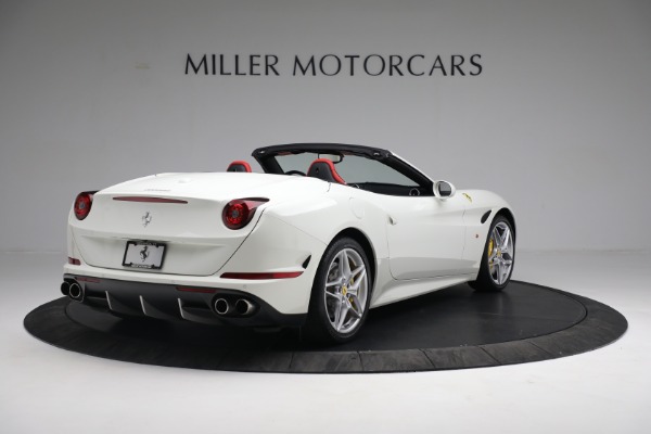 Used 2015 Ferrari California T for sale Sold at Bugatti of Greenwich in Greenwich CT 06830 7