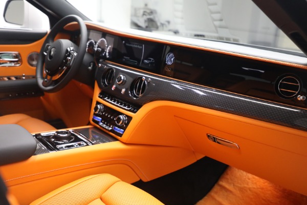 Used 2022 Rolls-Royce Ghost Black Badge for sale $394,900 at Bugatti of Greenwich in Greenwich CT 06830 21