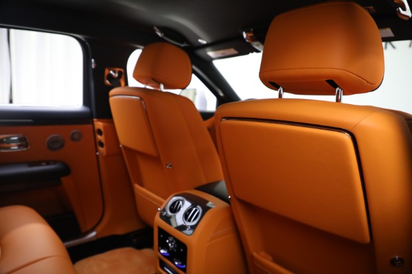 Used 2022 Rolls-Royce Ghost Black Badge for sale $394,900 at Bugatti of Greenwich in Greenwich CT 06830 25