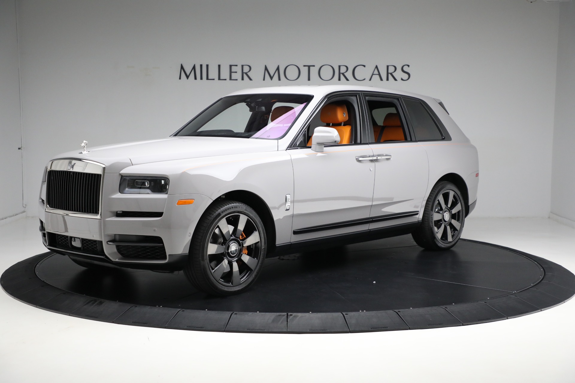 Used 2022 Rolls-Royce Cullinan for sale Sold at Bugatti of Greenwich in Greenwich CT 06830 1