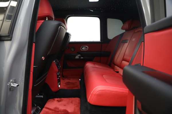 Used 2022 Rolls-Royce Black Badge Cullinan for sale Sold at Bugatti of Greenwich in Greenwich CT 06830 21