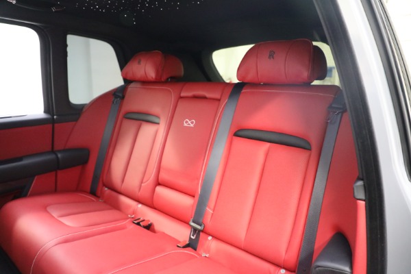 Used 2022 Rolls-Royce Black Badge Cullinan for sale Sold at Bugatti of Greenwich in Greenwich CT 06830 22