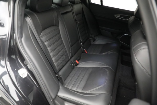 Used 2021 Alfa Romeo Giulia Ti Sport for sale $34,900 at Bugatti of Greenwich in Greenwich CT 06830 17