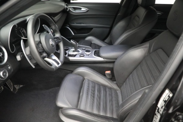 Used 2021 Alfa Romeo Giulia Ti Sport for sale $34,900 at Bugatti of Greenwich in Greenwich CT 06830 20