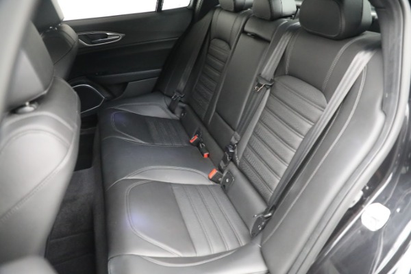 Used 2021 Alfa Romeo Giulia Ti Sport for sale $34,900 at Bugatti of Greenwich in Greenwich CT 06830 23