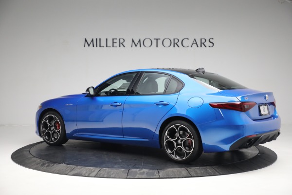 New 2022 Alfa Romeo Giulia Veloce for sale Sold at Bugatti of Greenwich in Greenwich CT 06830 4