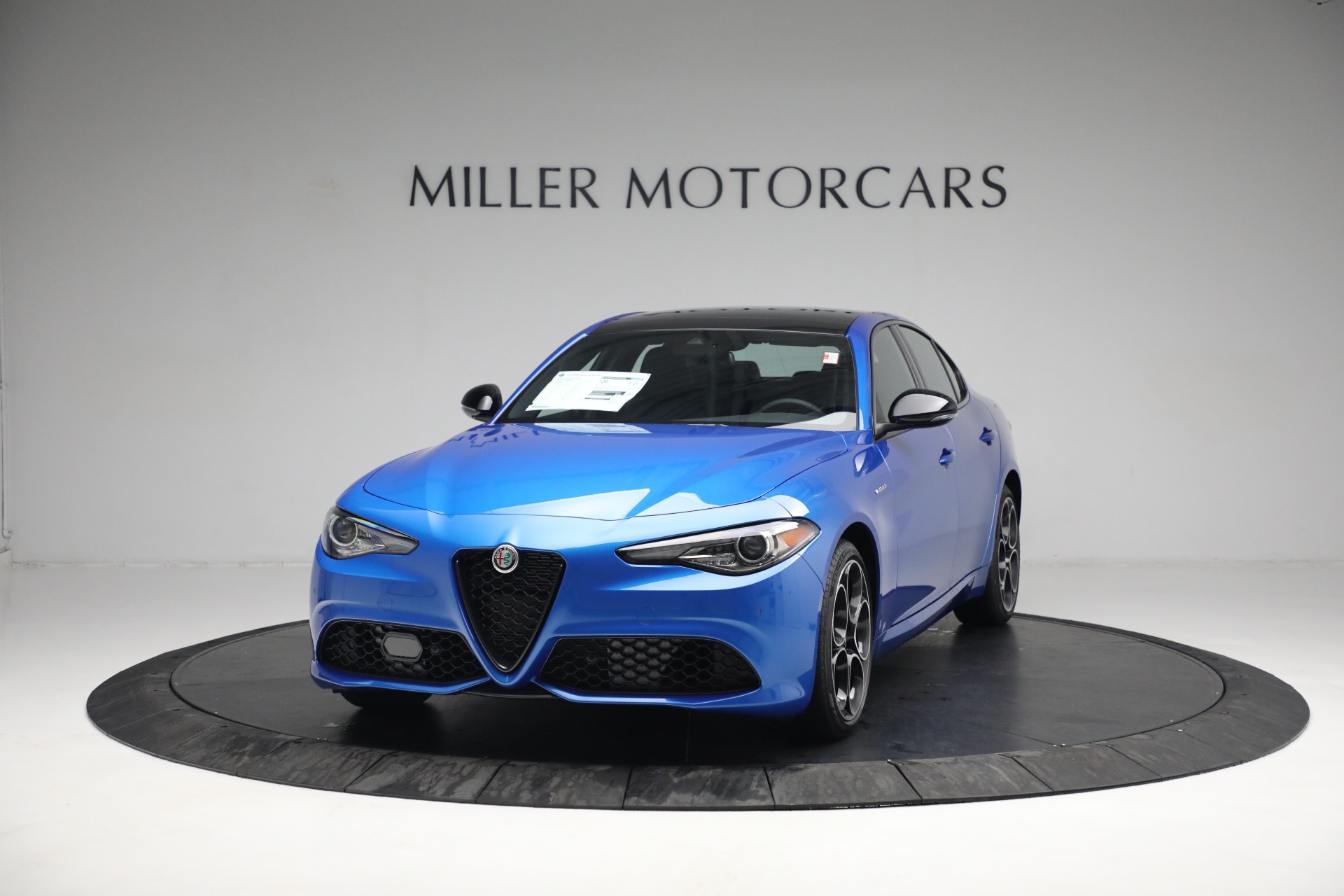 New 2022 Alfa Romeo Giulia Veloce for sale Sold at Bugatti of Greenwich in Greenwich CT 06830 1