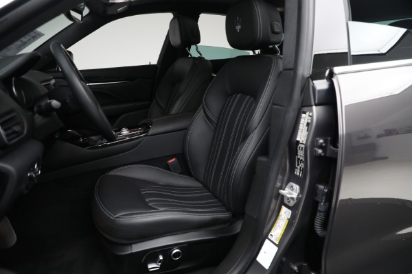 Used 2022 Maserati Levante Modena for sale $39,995 at Bugatti of Greenwich in Greenwich CT 06830 11