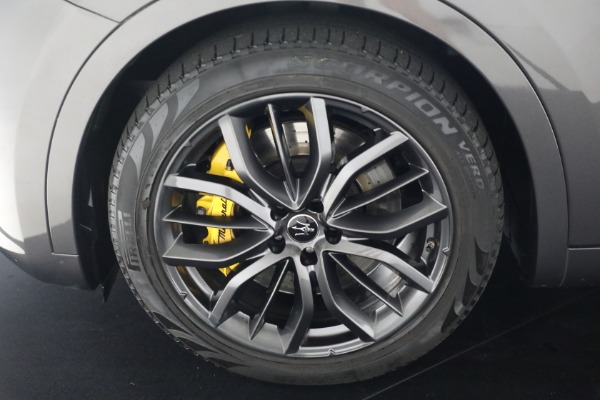 Used 2022 Maserati Levante Modena for sale $39,995 at Bugatti of Greenwich in Greenwich CT 06830 19
