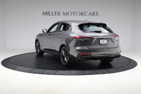 Used 2022 Maserati Levante Modena for sale $39,995 at Bugatti of Greenwich in Greenwich CT 06830 4