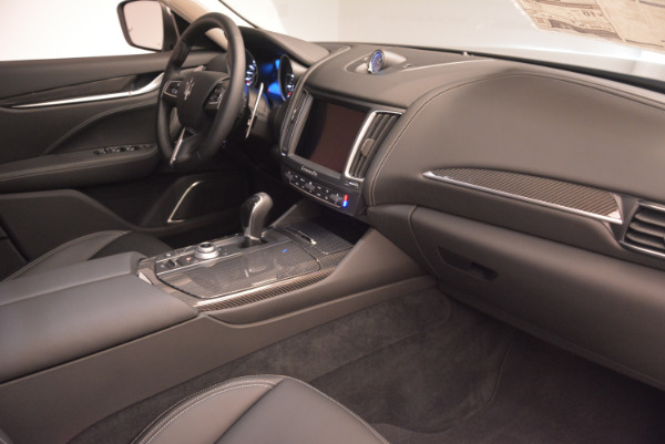 New 2017 Maserati Levante 350hp for sale Sold at Bugatti of Greenwich in Greenwich CT 06830 19