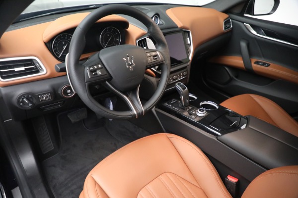 New 2022 Maserati Ghibli Modena Q4 for sale Sold at Bugatti of Greenwich in Greenwich CT 06830 13