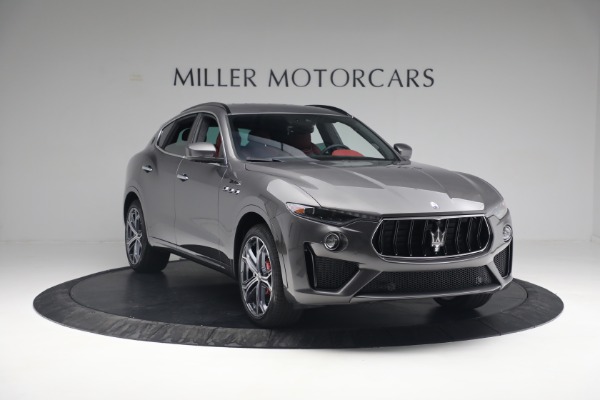 New 2022 Maserati Levante Modena S for sale Sold at Bugatti of Greenwich in Greenwich CT 06830 10