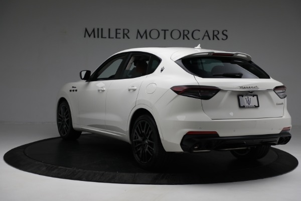 New 2022 Maserati Levante Modena for sale Sold at Bugatti of Greenwich in Greenwich CT 06830 5