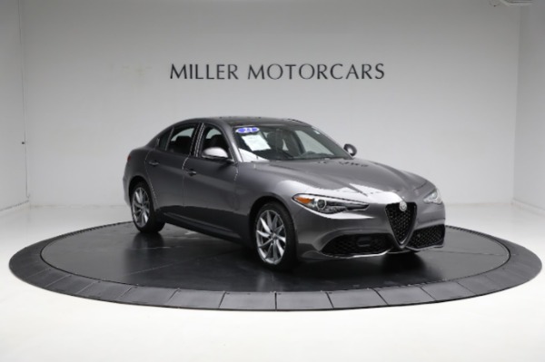 Used 2023 Alfa Romeo Giulia Sprint for sale $37,900 at Bugatti of Greenwich in Greenwich CT 06830 24