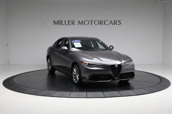 Used 2023 Alfa Romeo Giulia Sprint for sale $36,900 at Bugatti of Greenwich in Greenwich CT 06830 25