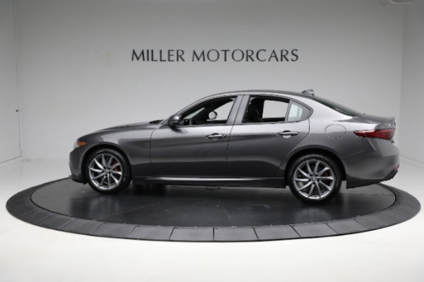 Used 2023 Alfa Romeo Giulia Sprint for sale Sold at Bugatti of Greenwich in Greenwich CT 06830 8