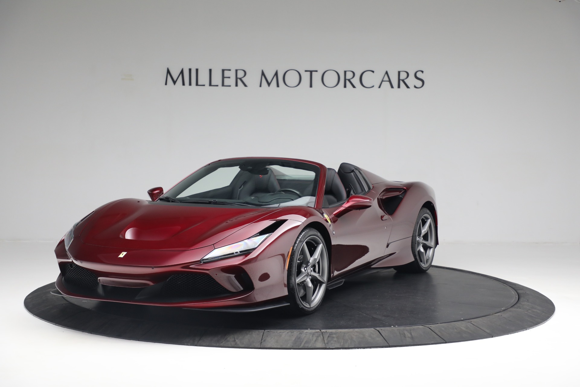 Used 2021 Ferrari F8 Spider for sale $539,900 at Bugatti of Greenwich in Greenwich CT 06830 1