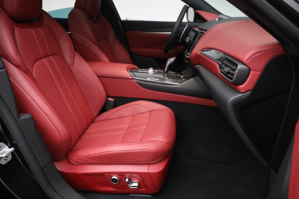 New 2022 Maserati Levante Modena for sale $114,275 at Bugatti of Greenwich in Greenwich CT 06830 21