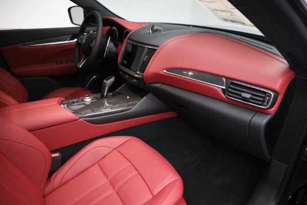 New 2022 Maserati Levante Modena for sale $114,275 at Bugatti of Greenwich in Greenwich CT 06830 23