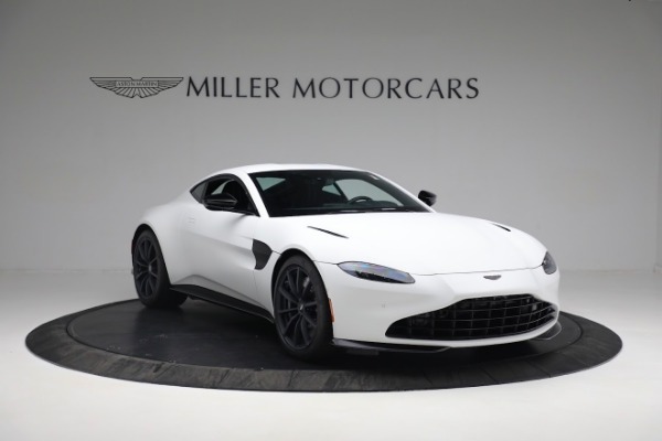 Used 2022 Aston Martin Vantage Coupe for sale $169,900 at Bugatti of Greenwich in Greenwich CT 06830 10