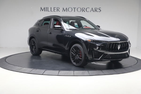 Used 2022 Maserati Levante Modena for sale $41,900 at Bugatti of Greenwich in Greenwich CT 06830 11