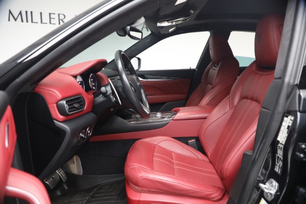 Used 2022 Maserati Levante Modena for sale $41,900 at Bugatti of Greenwich in Greenwich CT 06830 16