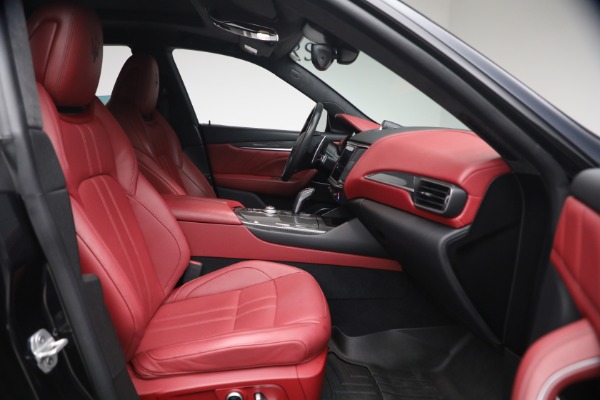 Used 2022 Maserati Levante Modena for sale $41,900 at Bugatti of Greenwich in Greenwich CT 06830 18
