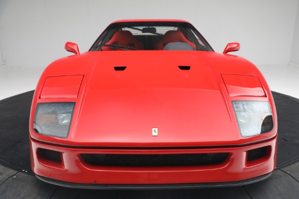Used 1991 Ferrari F40 for sale $2,499,000 at Bugatti of Greenwich in Greenwich CT 06830 27